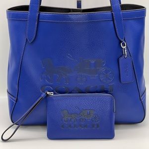 Coach 2Piece Set Horse & Carriage Tote Bag / Corner Zip Wristlet Sport Blue